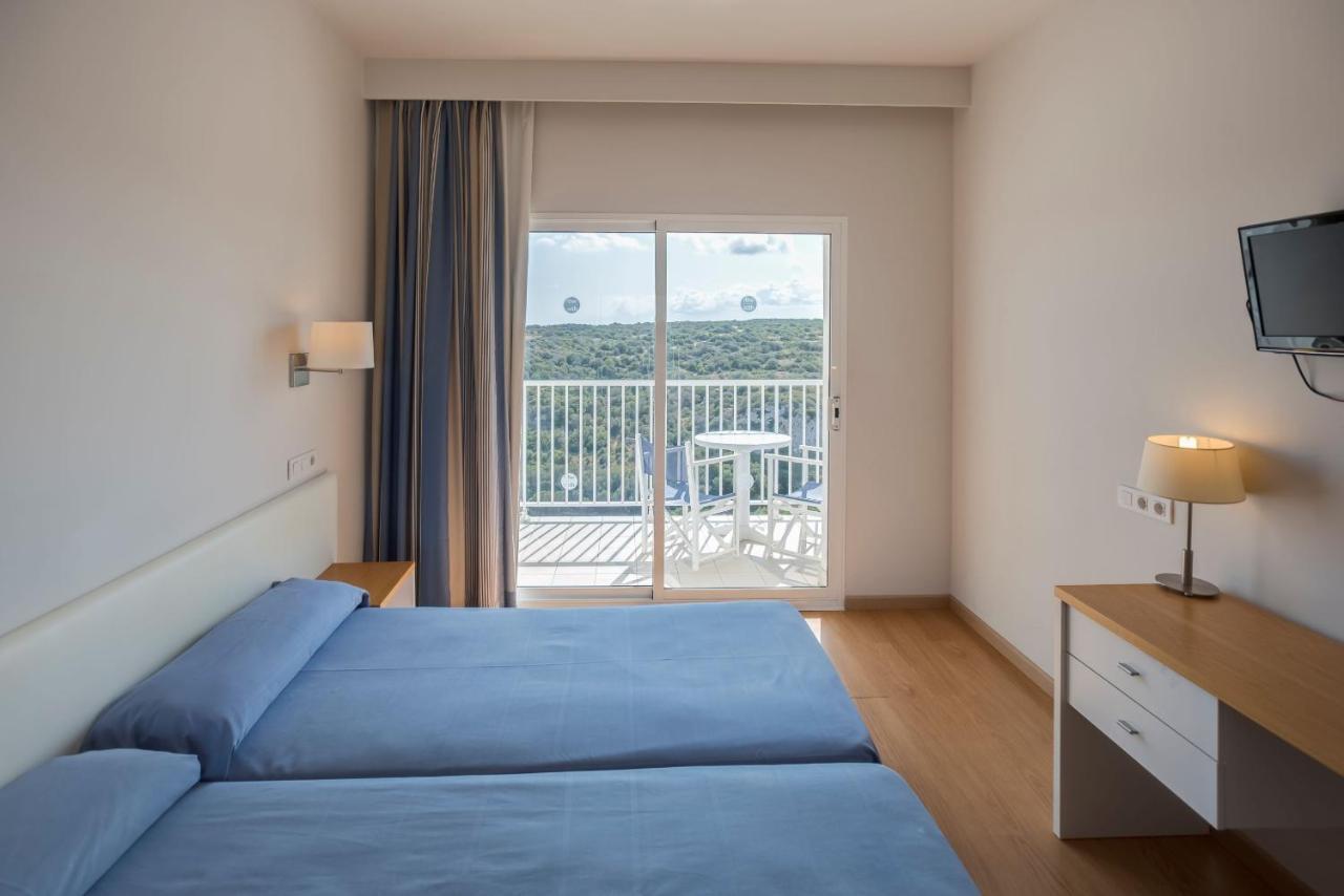 Hotel Seth Playa Azul Cala En Porter  Esterno foto