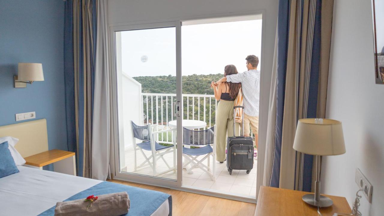 Hotel Seth Playa Azul Cala En Porter  Esterno foto